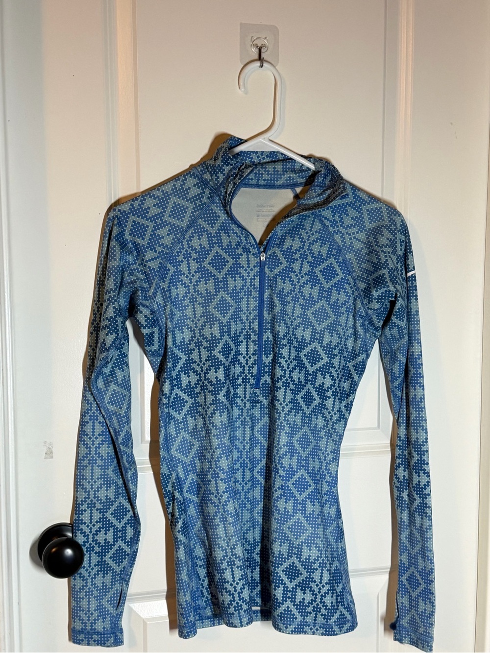 Nike Women's Blue Geometric Zip-Up Jacket